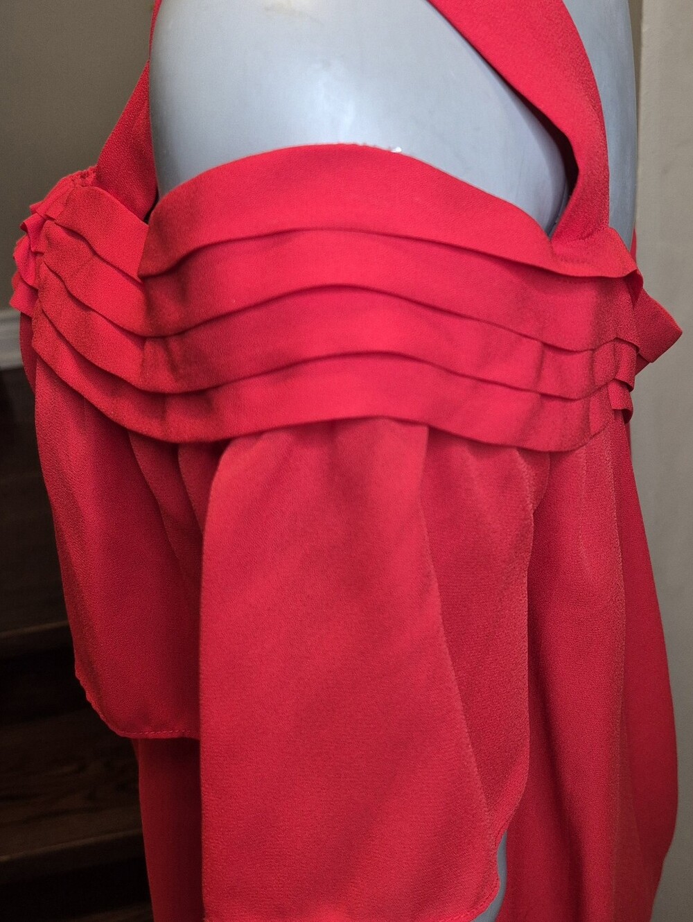 Sophie Max Bright Red Ruffled Cold-Shoulder Top - Picture 14 of 14